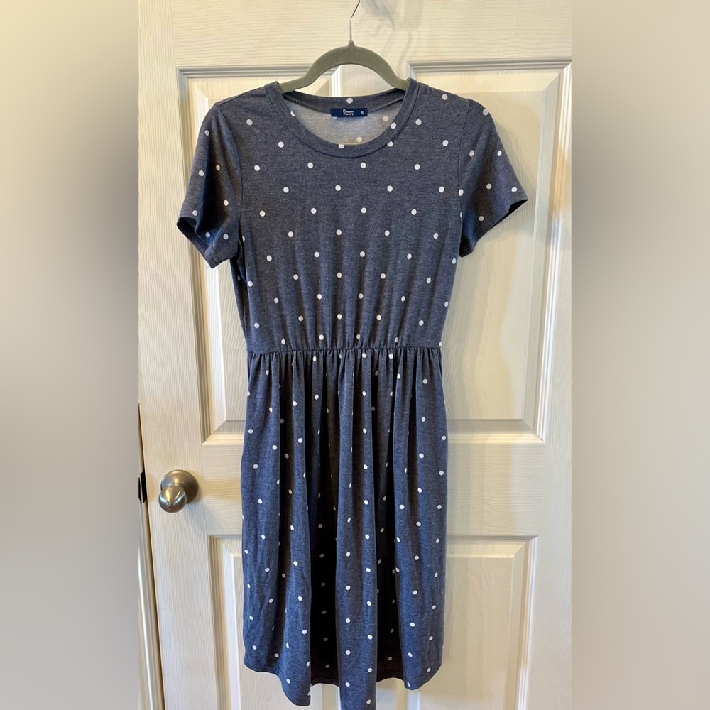 Simier Fariry Womenās Grey Polka Dot Preppy Dress with Pockets, Size Small